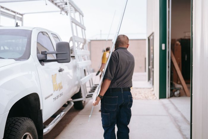 Kent Glass team arriving on site for an installation in Colorado Springs